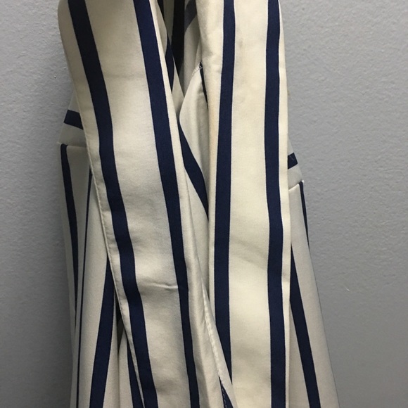 Blazer - Picture 8 of 8